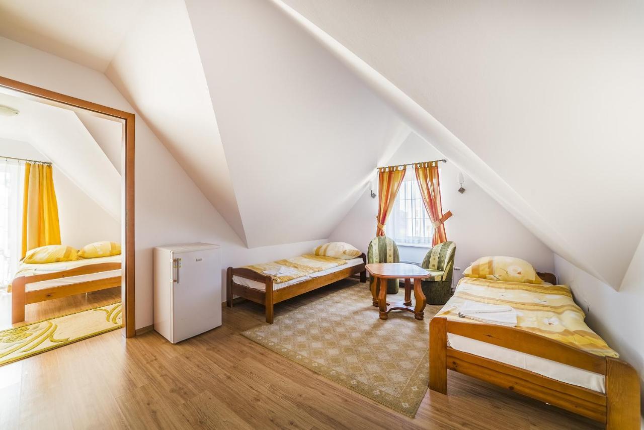 Aleksander Bed & Breakfast *