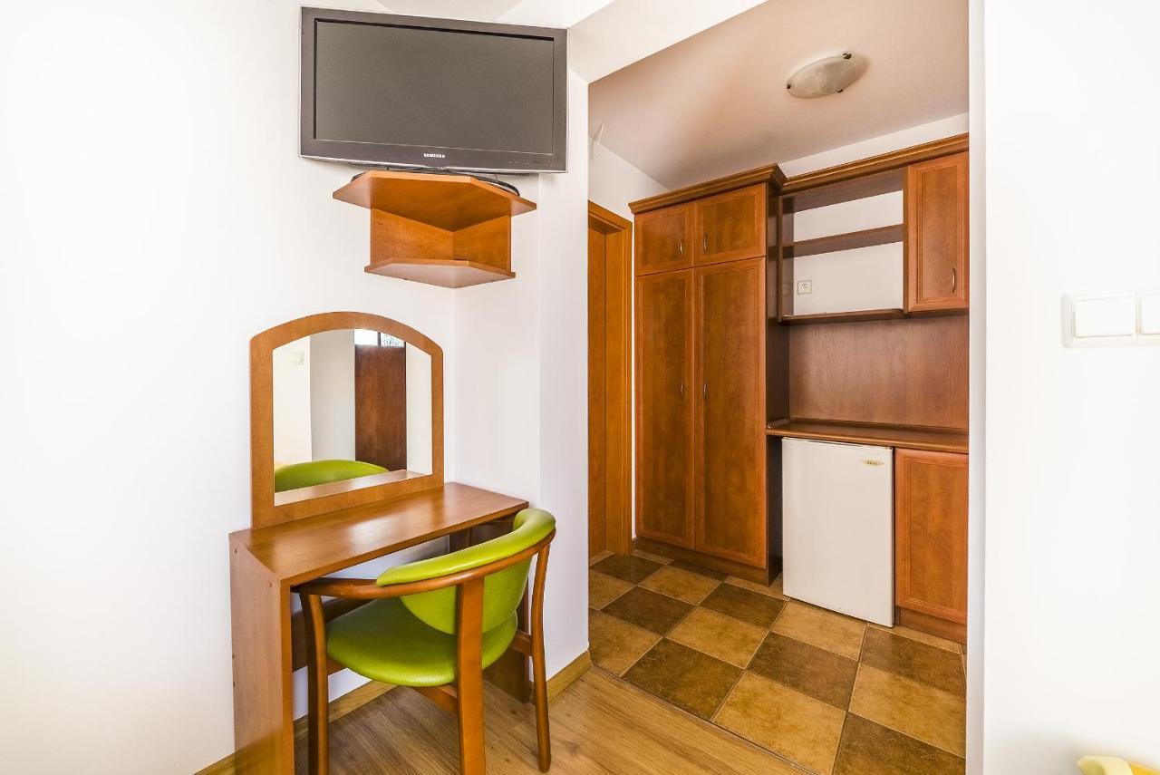 Aleksander Bed and breakfast *