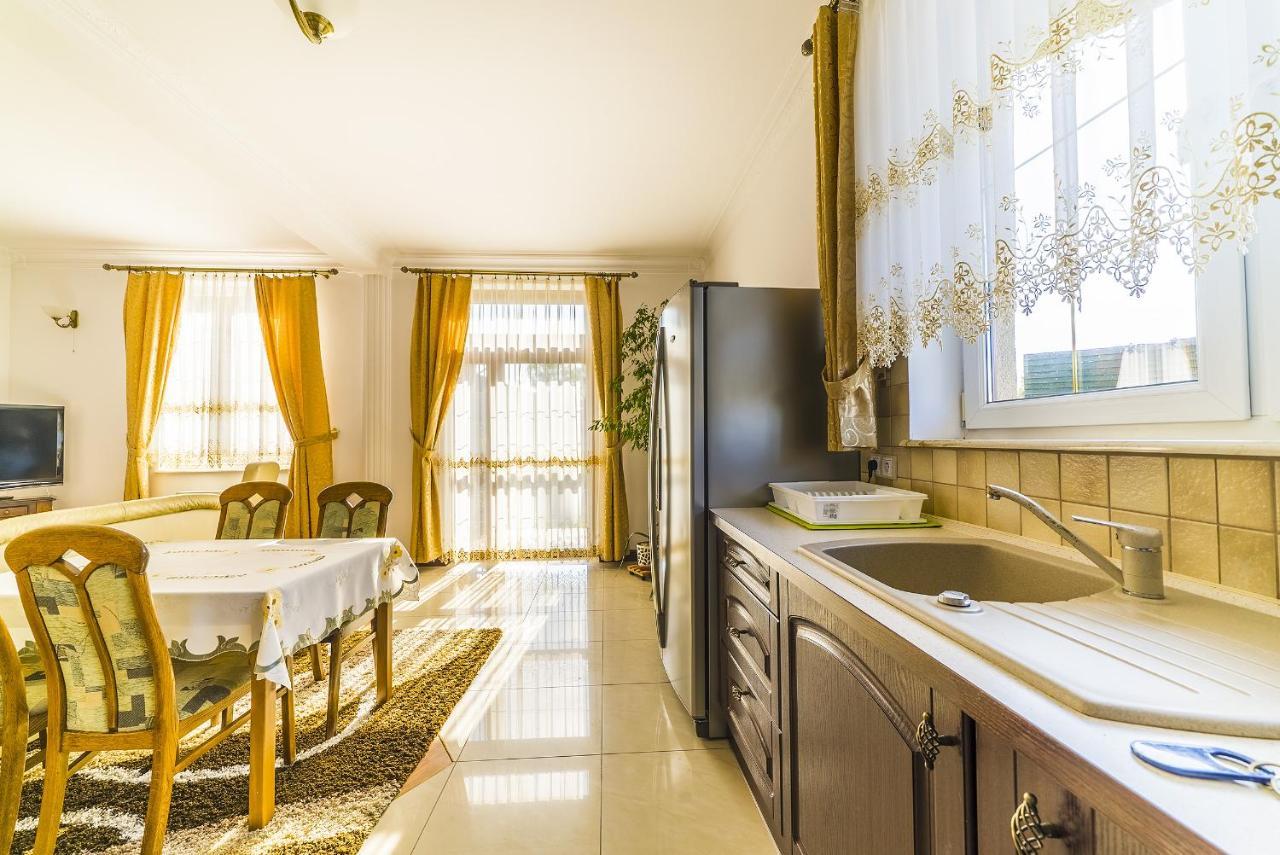 Aleksander Bed and breakfast *